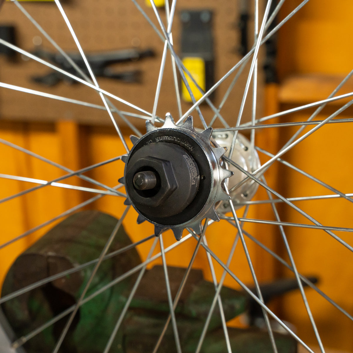 Freewheel pedal hub deals